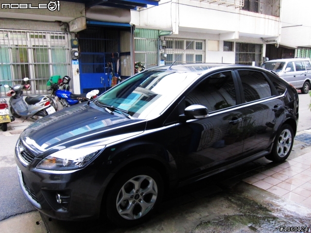 2011 FOCUS 2.0 TDCI 運動時尚款 5D 鐵灰 開箱文...