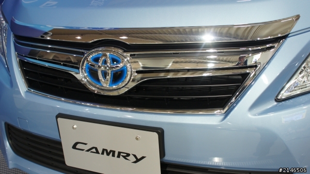 東京台場直擊TOYOTA Camry Hybrid & new Yaris GS (圖多)