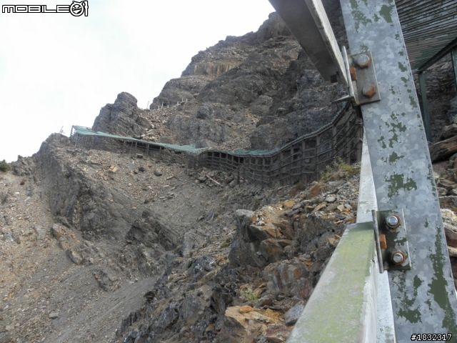 1001101完成玊山攻頂(爬山不是騎單車上去哦!)