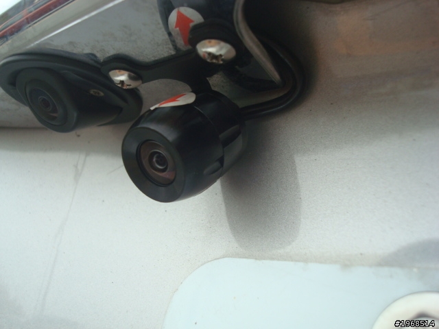 《不專業開箱文》車規DVR-401四錄鏡頭行車紀錄器之 終於在年底入手了