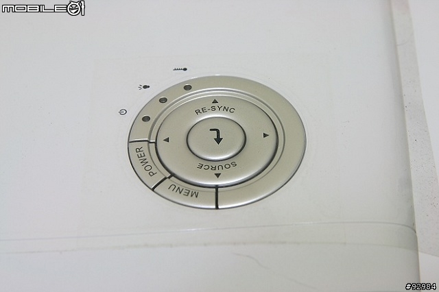 我的第一台投影機 Optoma 3DW1