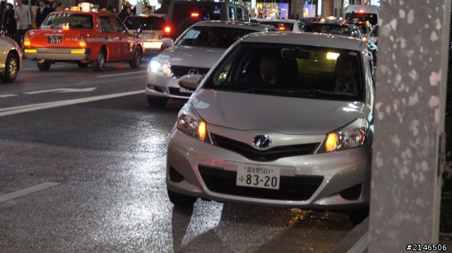 東京台場直擊TOYOTA Camry Hybrid & new Yaris GS (圖多)