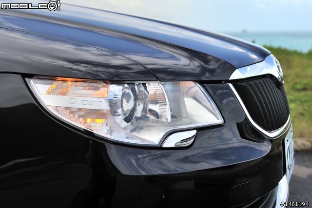 波希米亞風格旗艦 Skoda Superb 2.0TDI / Combi V6 FSI
