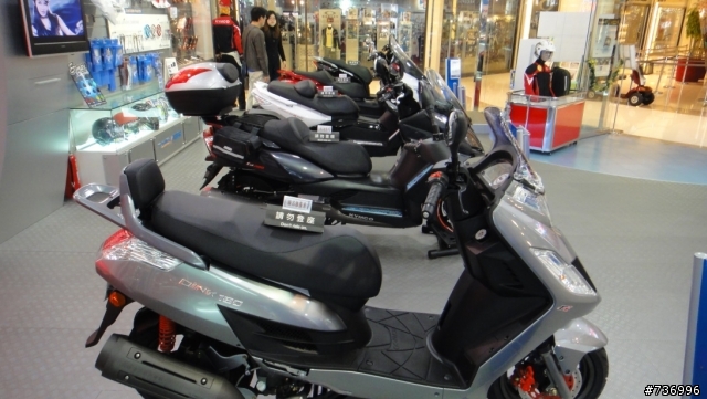 2012 年式 Kymco Shadow 300 - 補充 Nikita/刺激/Venox/Dink 照片於 37 樓