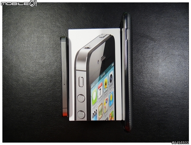 IPHONE 4S 黑+白+SIRI