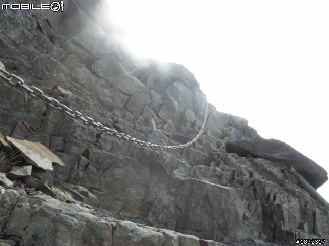 1001101完成玊山攻頂(爬山不是騎單車上去哦!)