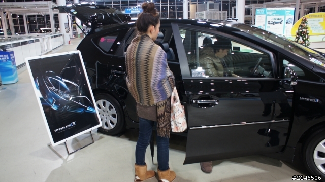 東京台場直擊TOYOTA Camry Hybrid & new Yaris GS (圖多)