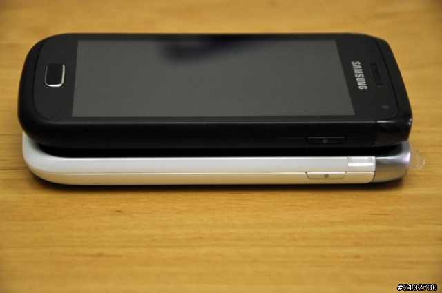 白色聖誕,Galaxy W新機真假開箱