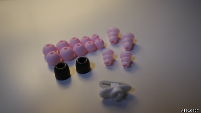 MONSTER Beats Diddybeats (粉)耳機 不專業開箱