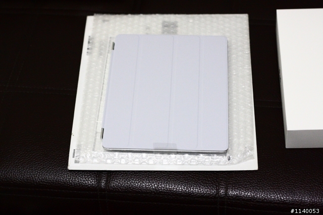 小弟不專業的結婚週年紀念禮物開箱(ipad2)