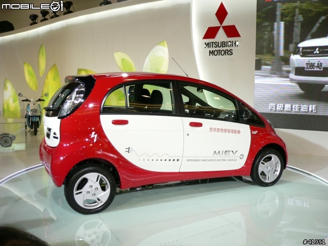 與MITSUBISHI MOTORS車展有約....分享文...內容更新