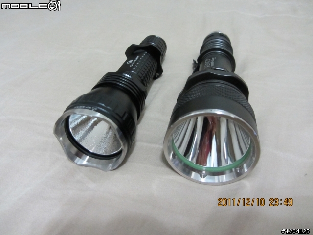 收集的手電筒(室內外)大PK (TM11+RRT3+X6+HID+UB3T+SR90+G42+M21X)