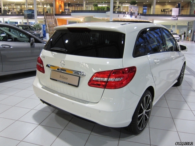 開箱 - E350 (較特別的開箱地點)