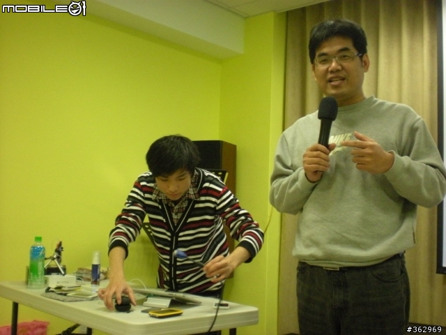小東紀實-iPhone JB後必做的事Cydia (三峽iPhone俱樂部活動)