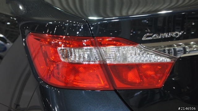 東京台場直擊TOYOTA Camry Hybrid & new Yaris GS (圖多)