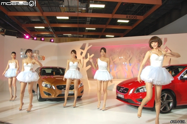 【小惡魔車展初體驗】2012台北國際新車大展 VOLVO 發表會~~名車、名模導覽