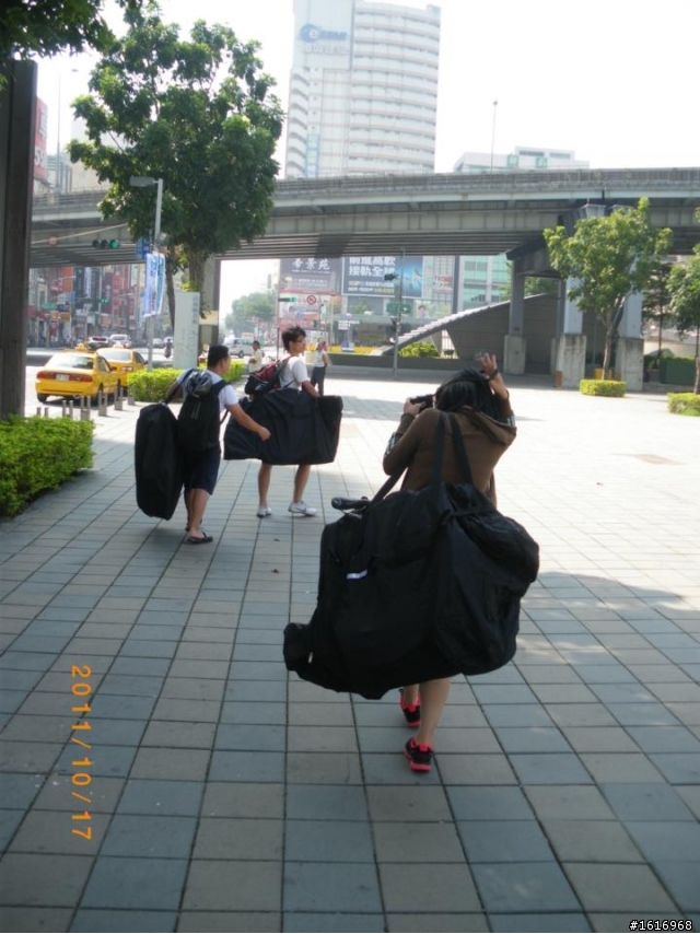 好久不見!!生魚片!!......我們又來了 台中n.c.r(台南>>墾丁年度團慶之旅)