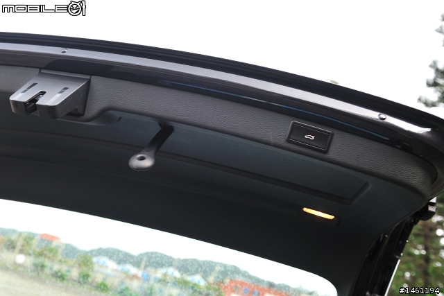 波希米亞風格旗艦 Skoda Superb 2.0TDI / Combi V6 FSI