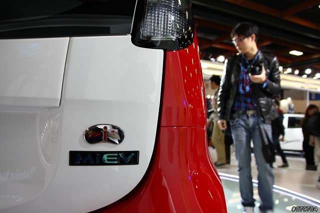 2012台北車展三菱攤位現場活動直擊!!