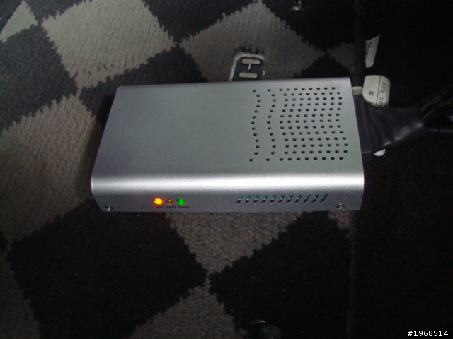 《不專業開箱文》車規DVR-401四錄鏡頭行車紀錄器之 終於在年底入手了