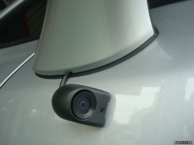 《不專業開箱文》車規DVR-401四錄鏡頭行車紀錄器之 終於在年底入手了