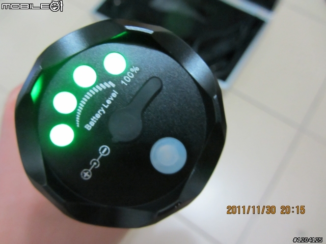 收集的手電筒(室內外)大PK (TM11+RRT3+X6+HID+UB3T+SR90+G42+M21X)