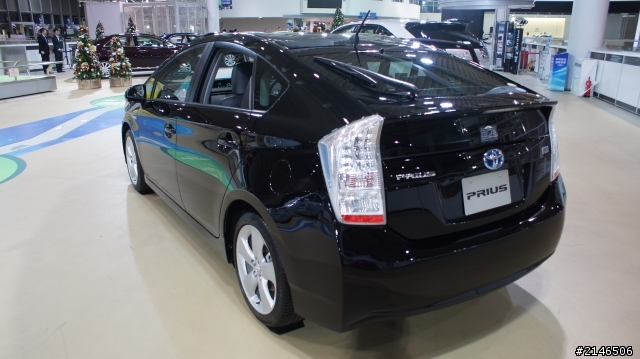 東京台場直擊TOYOTA Camry Hybrid & new Yaris GS (圖多)