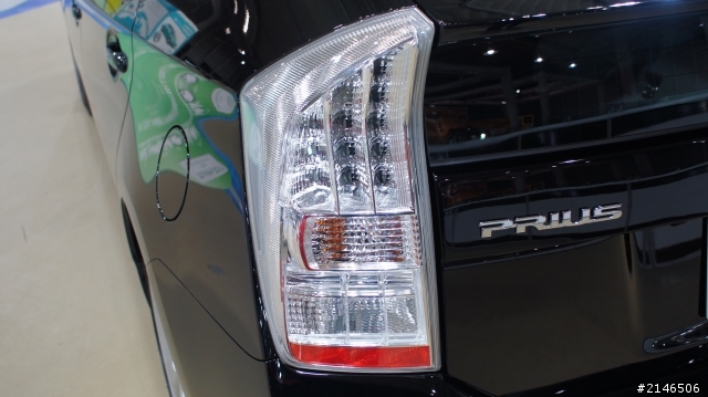 東京台場直擊TOYOTA Camry Hybrid & new Yaris GS (圖多)
