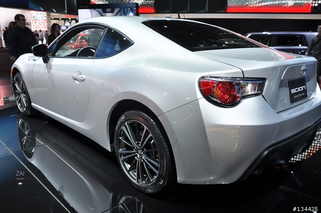 (圖多) 2012 北美車展 快走一圈 North American International Auto Show