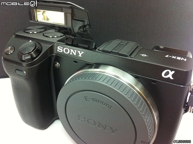 NEX-7質感驚艷,不負責任開箱!!