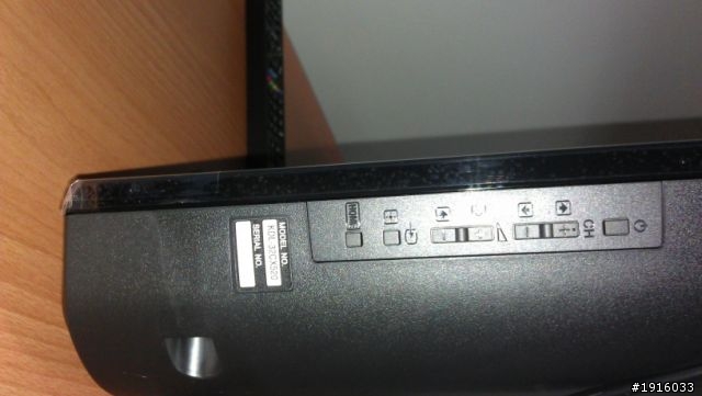 SONY-32CX520 新手開箱文 (圖可能傷眼、慎入)