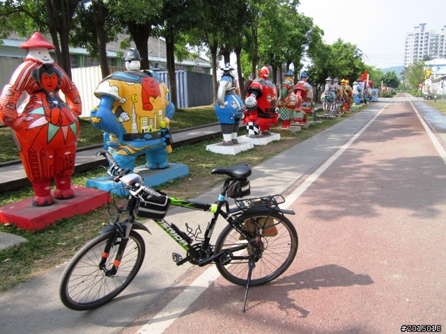 【城市漫遊Ⅳ】打狗懷舊驛站探尋與臨港線自行車道