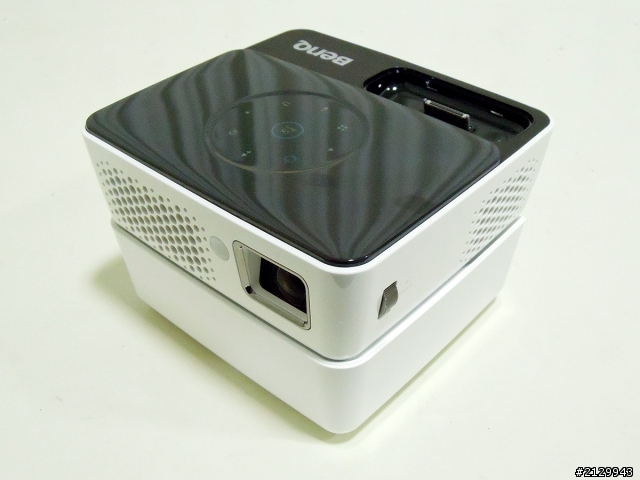 BenQ LED掌上型微投影機GP2入手開箱