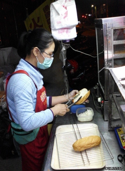 高雄-火燄熱狗堡 五甲店-優惠折扣