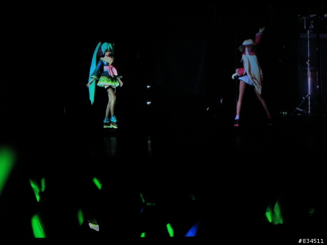 【開箱分享】超越國界與種族的歌姬__{初音ミク}「MIKUNOPOLIS in LOS ANGELES」美國洛杉磯LIVE-BD映像盤