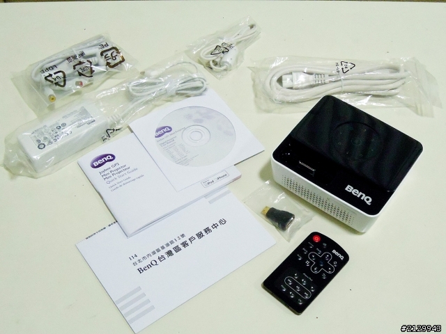 BenQ LED掌上型微投影機GP2入手開箱