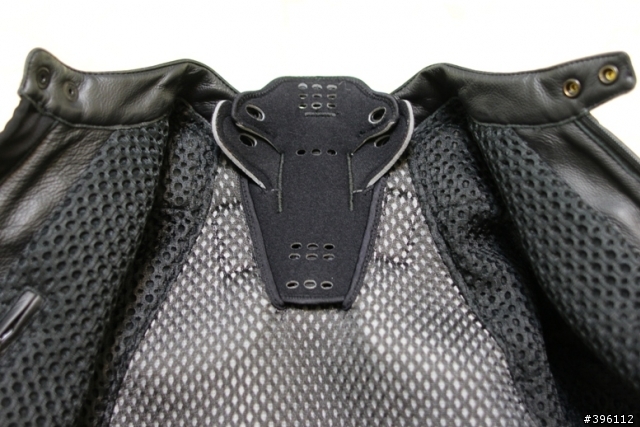 低調的質感!! Dainese new DELMAR 皮衣與 DELTA PRO皮褲合體!!
