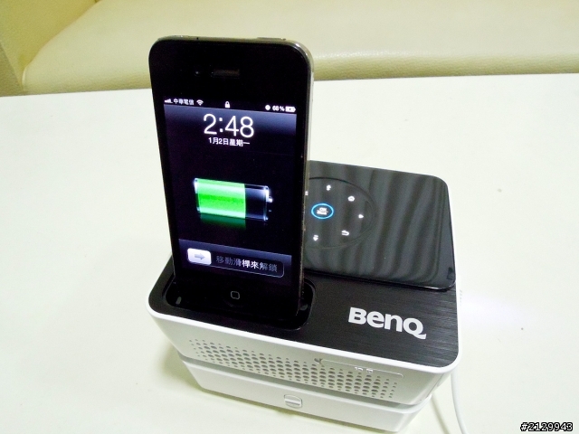 BenQ LED掌上型微投影機GP2入手開箱