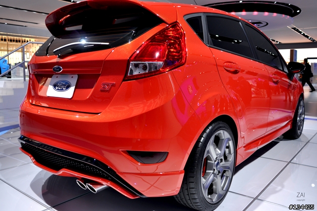 (圖多) 2012 北美車展 快走一圈 North American International Auto Show