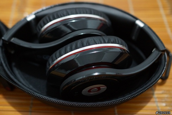 【開箱】MONSTER beats by dr. dre - studio