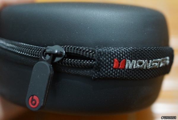 【開箱】MONSTER beats by dr. dre - studio