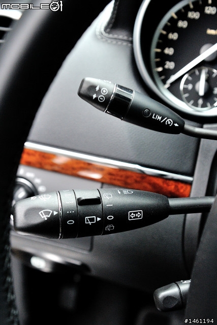 極大化休旅訴求 Mercedes-Benz GL 350 CDI BlueEFFICIENCY