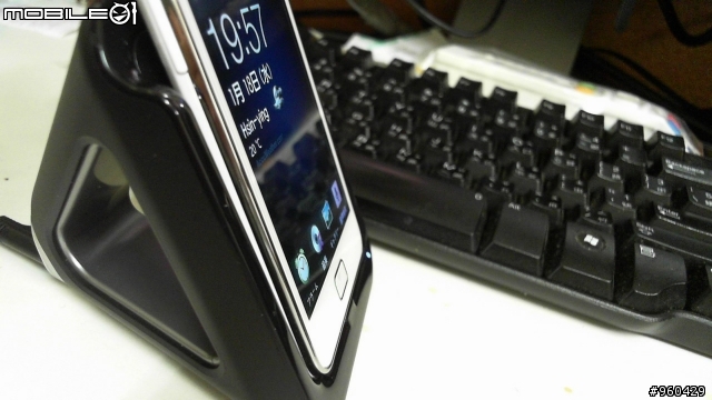 Galaxy S2 白色款電池背蓋 2000mAh 入手~ ! !