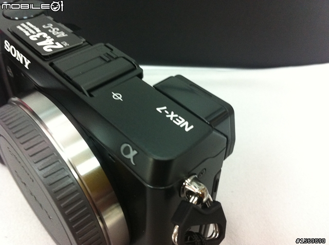 NEX-7質感驚艷,不負責任開箱!!