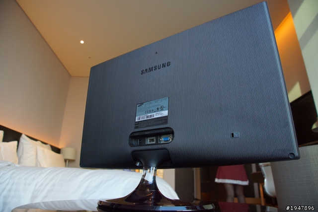 滿足妹妹目珠慾望與享受需求!光華採購Samsung SB350 + 美麗殿 一遊!