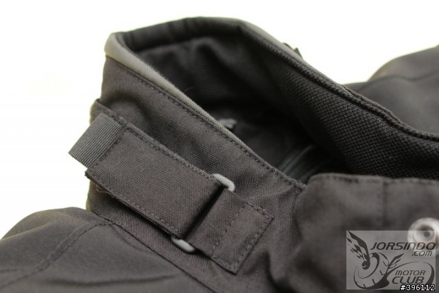 (分享)單你老師之升級Dainese click D-dry 防水透氣冬季防摔衣