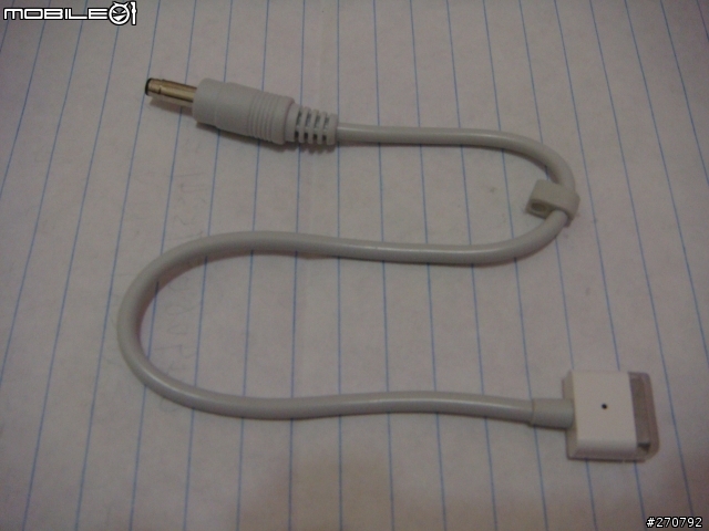 我的APPLE MAC NB終於可以用行動電源另外充電使用了
