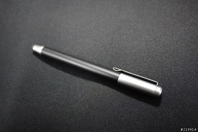 變形2平板遇上三款電容觸控筆試用~