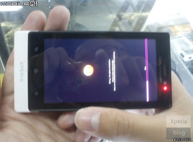 【轉貼】SonyEricsson MT27i 首次流出實機諜照