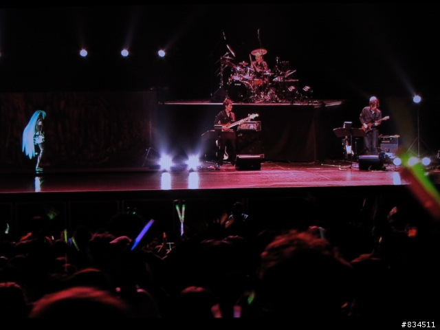 【開箱分享】超越國界與種族的歌姬__{初音ミク}「MIKUNOPOLIS in LOS ANGELES」美國洛杉磯LIVE-BD映像盤